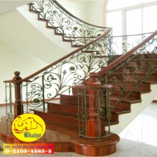 ราวบันไดเหล็กอิตาลี - บริษัท ประตูไชโย สตีลแอนด์ สเตนเลส จำกัด - ประตูสแตนเลส  ราวบันได  บันได  โครงหลังคา  เหล็กดัด  งานเหล็ก  งานอลูมิเนียม  งานสแตนเลส  เหล็กร็อทไอร์ออน  อัลลอย 